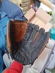 Rawlings RBG35BTN 12"1/2 Left Hand Trow Baseball Glove.. Fixed Price $12.00.