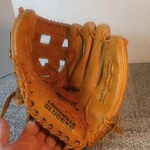 Louisville Super Slugger Hillerich & Bradsby LSG76 12.5" Baseball Glove Mitt. Fixed Price $18.95.
