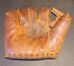 Spalding 1940-50'S Leather Baseball Glove Mitt George 'snuffy' Stirnweiss -$. Fixed Price $45.77.