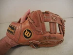Wilson A2931 Pro Special George Brett Baseball Glove W/matt Williams Signature*. Fixed Price $64.50.