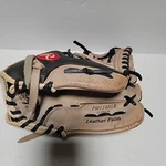 Rawlings Playmaker PM1101GB 11IN Red Gray & Black. Fixed Price $11.93.