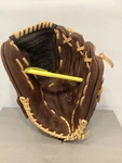 Rawlings RBG36BC 12.5 Baseball Glove Rht Zero Shock Euc. Fixed Price $32.00.