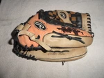 Rawlings PM2609RP Righthanded Throw Baseball Softball Glove 13 Inch. Fixed Price $33.99.