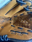 Mizuno MPR101P 10" Youth Baseball Glove Right Hand Throw. Fixed Price $24.98.