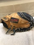 Star Mvp Series CM2510 33 Unisex Softball Catchers Mitt Right Hand Throw. Fixed Price $90.00.