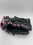 Mizuno Black Max Flex Gpp 1106 Finch Right Hand Throw. Fixed Price $14.99.