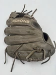 Nokona 11.5 Americankip A-1150 Series Right Hand Throw Gray Baseball Glove. Fixed Price $219.00.