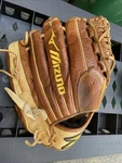 Mizuno Classic Pro Soft Baseball Glove 11.5IN Gcp 67S Awesome Condition. Fixed Price $109.99.