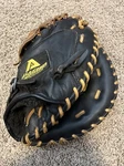 Akadema Professional AEA65. Catchers Mitt /glove Rht Well Used. Fixed Price $39.99.