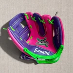 Nwot Franklin Sports T-ball Glove 8.5" Air Tech Pink Purple Youth Right 22881. Fixed Price $12.34.