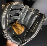 Wilson OG8 A9840 Optima Gold Series Black Softball Glove 10 In Right Handed Rht. Fixed Price $15.99.