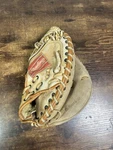 Rawlings Rcm 45 Lite Toe Baseball Catchers Mitt Glove Deep Well Pocket Rht. Fixed Price $19.99.