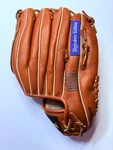 Wilson A2656 Tom Glavine Signature Lht 11 Leather Glove. Fixed Price $74.95.