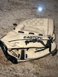 Easton ETX200 10" Black Magic Youth Kids Baseball Glove Mitt Right-handed Throw. Fixed Price $24.99.