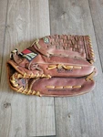 Mizuno Mz 1351 Max Flex Professional Model Baseball Glove Leather Rht Good Shape. Fixed Price $24.99.