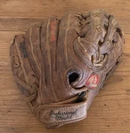 Nokona American Legend Softball Baseball Amg 600 Rht Glove 12.5 Pro Model. Fixed Price $174.99.