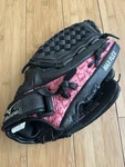 Mizuno Finch Lh 11.5 Girls Softball Glove Gpp 1154 Sure Fit Foam. Fixed Price $18.00.