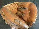 Wilson A2514 Pro Toe Snap Action Carlton Fisk Catchers Mitt Glove Rht. Fixed Price $34.99.