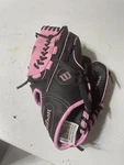 Wilson Easy Catch Web T-ball Glove 10 Inch Mitt Right Hand Throw Fits Left. Fixed Price $17.77.