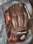 Nokona Baseball Glove 11.25" Buckaroo Elite X2-1175 Rht. Fixed Price $250.00.
