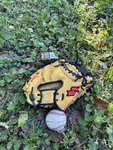 Ssk Proedge Size 32.5 Catchers Mitt Baseball Glove Tan/black. Fixed Price $189.99.