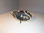 Under Armour Framer Series 31 Youth Baseball Catchers Mitt UACM-101Y Leather. Fixed Price $69.99.