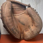 Louisville Slugger Catcher's Mitt Baseball Glove Rht Leather LSC210 Vintage. Fixed Price $22.95.