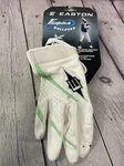 Easton Fastpitch Rollover Leather Womens Gloves White Size Small New With Defect. Fixed Price $7.00.