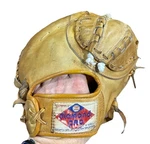 Vintage Diamond Pro Baseball Glove / Mitt Winfield Fw 4000 Rht Top Grain Cowhide. Fixed Price $20.99.