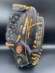 Rawlings RS140 Inch Ball Glove Rht Renegade Series Fastback Model Leather. Fixed Price $34.95.