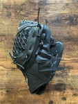 Mizuno Prospect Power Close 10.5 Inch Gpp 1050Y3 Right Hand Throw Baseball Glove. Fixed Price $15.00.