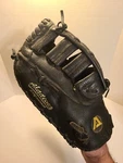 Akadema Baseball Softball Glove ANF71 Fastpitch Series 1ST Lht 12 1/2 Used. Fixed Price $99.99.