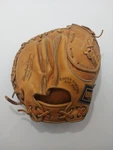 Vintage Wilson A2516 Baseball Twin Action Catchers Mitt Glove Rht Carlton Fisk. Fixed Price $34.99.