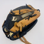 Louisville Slugger Genesis 1884 GENB1200 Youth Baseball Rh Thrower Glove. Fixed Price $14.97.