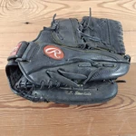 Rawlings R7120B Baseball Hlove. Fixed Price $21.70.