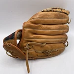 Vintage Louisville Slugger Baseball Glove LSG22 Thief Ii Top Grain Cowhide Lht. Fixed Price $18.99.