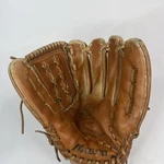 Mizuno Model MM5085 Professional Max Flex Right Hand Throw Baseball. Fixed Price $21.24.