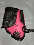 Rawlings Player Series PL105PB 10.5" Baseball Glove Youth Left Hand Rht Pink. Fixed Price $15.00.