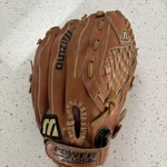 Mizuno Power Close Prospect Series 11.5 Youth Baseball Glove Rht Tartan Web. Fixed Price $19.99.
