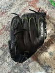 Louisville Slugger Zephyr Fastpitch Baseball Glove ZRBK5-1300 Rht 13" Black. Fixed Price $25.00.