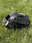 Rawlings Heart Of The Hide PROR3039-22C 12.75 Rht Trapeze Outfield Glove. Fixed Price $250.00.