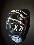 New Rawlings Pro Preferred 11.5" Baseball Glove Rht Black/silver/green. Fixed Price $399.99.