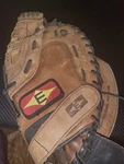 Easton Competitor Series EX210B Catchers Glove Left Hand Thrower. Fixed Price $29.99.
