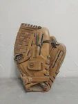 Louisville Slugger Tps F1200F Baseball Glove Right Hand Throw Softball. Fixed Price $19.95.