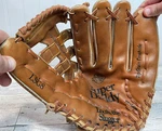 Louisville Slugger Supper Daddy LSG8 Softball Glove 12. Fixed Price $25.00.