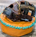 Easton Flagship Series FS-D32B 11 3/4" Baseball Infielders Glove Travel. Fixed Price $120.00.