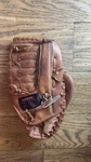Mag Leaguer LL-1397 Right Hand Throw 12 " Baseball Softball Glove. Fixed Price $9.99.