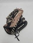 Louisville Slugger 12 Tps Helix HS1300 Right Hand Throw Rht Baseball Glove. Fixed Price $18.75.