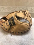 Wilson Hal Smith Usa A2575 32 Baseball Softball Catchers Mitt Right Hand Throw. Fixed Price $200.00.