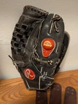 Rawlings The Pump By Reebok Black Basket Web Baseball Glove RPG1B Rht. Fixed Price $75.00.